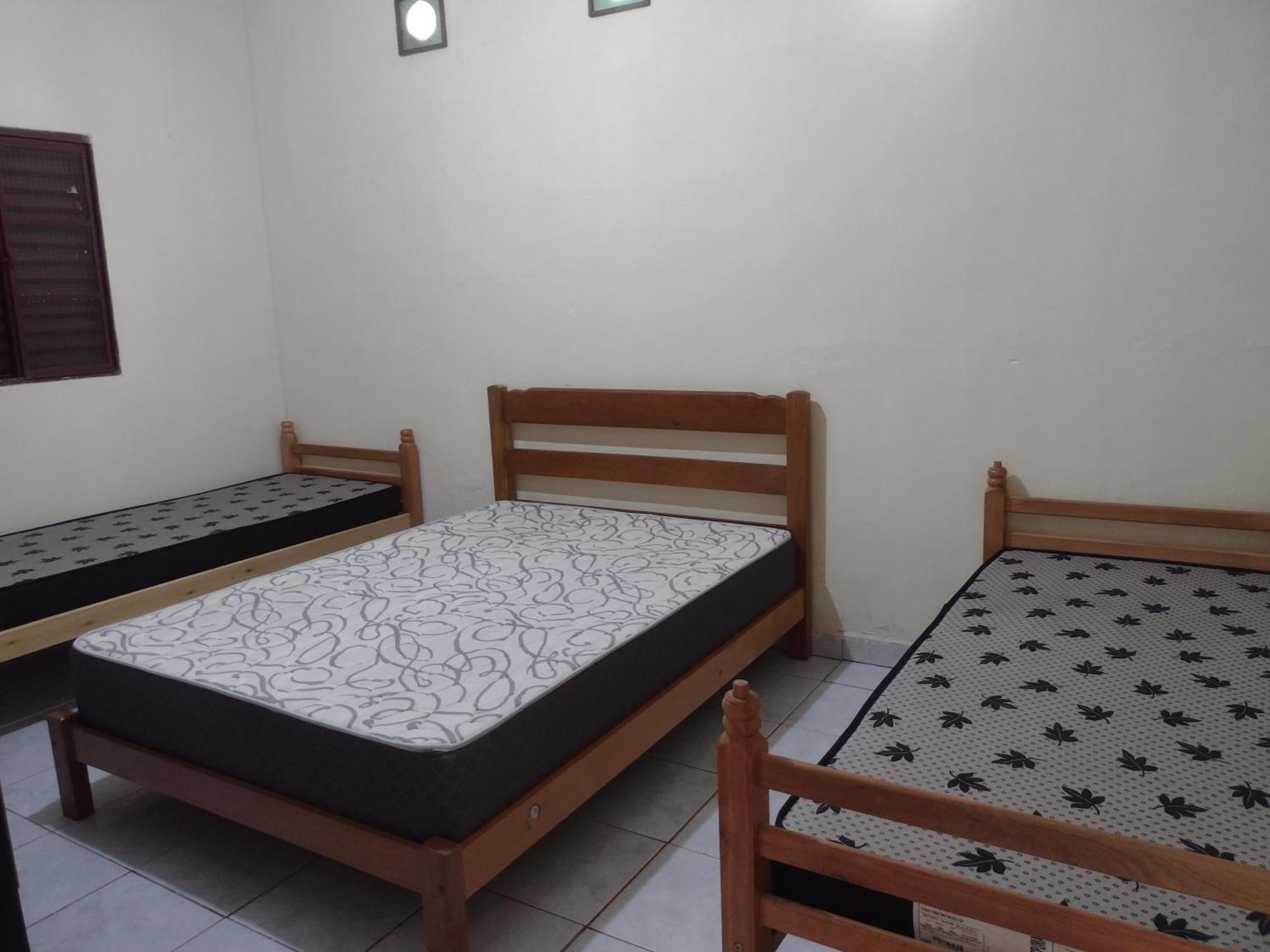 Casa De 600 Metros Da E 1km Do Centro Da Holiday home